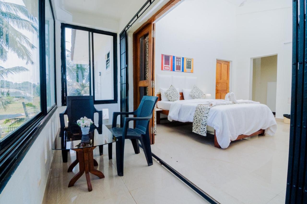 Bed and Breakfast White House In Goa, Truly Amazing Experience Saligao Экстерьер фото
